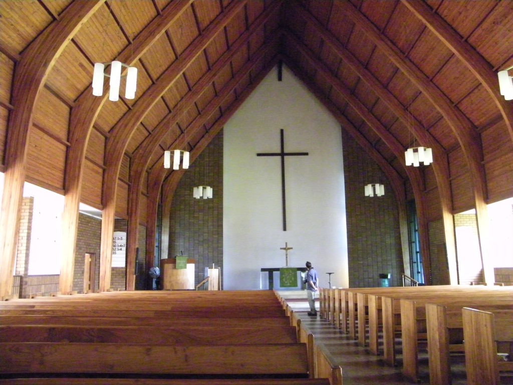 Kroondal new church inside